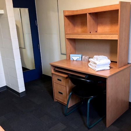 Toronto Metropolitan University- Pitman Hall Residence Εξωτερικό φωτογραφία