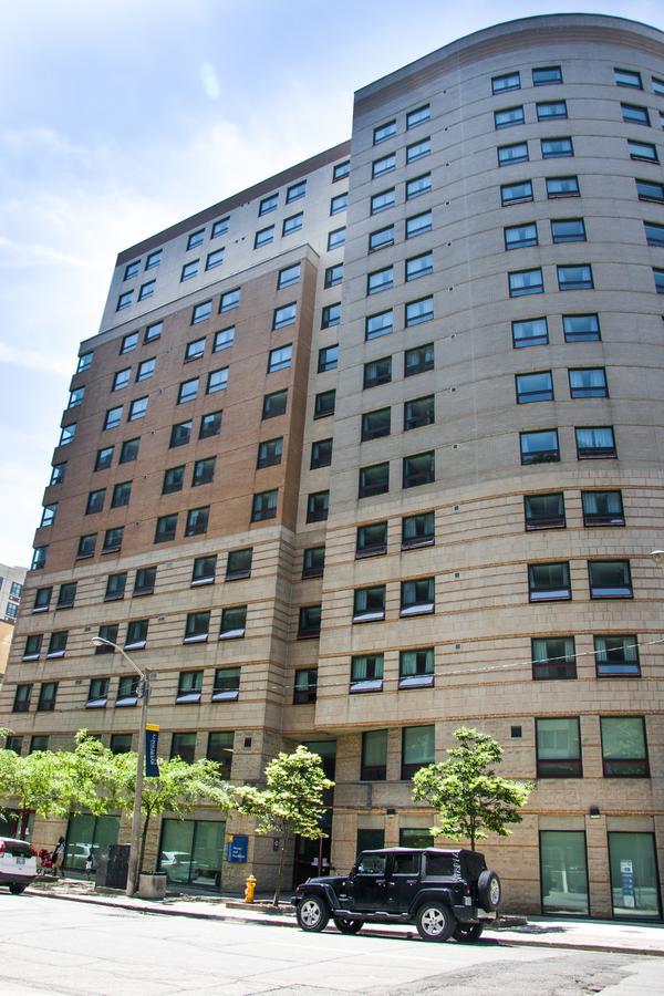 Toronto Metropolitan University- Pitman Hall Residence Εξωτερικό φωτογραφία