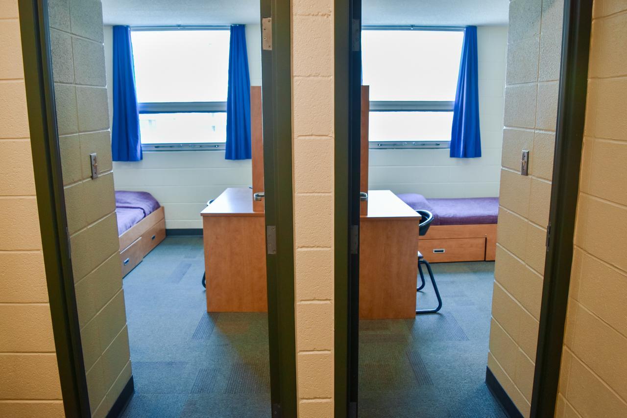 Toronto Metropolitan University- Pitman Hall Residence Εξωτερικό φωτογραφία